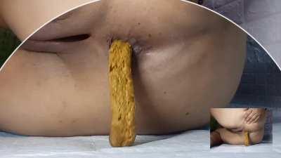 Stick your face between my cheeks [F]