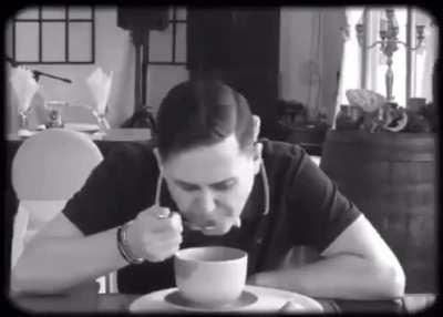 Eating sit-down meals at restaurants during advanced level 3