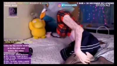 Amouranth fan de Emilio R?😳😳😳