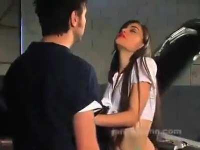 Holup... I SAID HOLUP