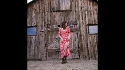 Hey, look at me. I'm learning Spanish.