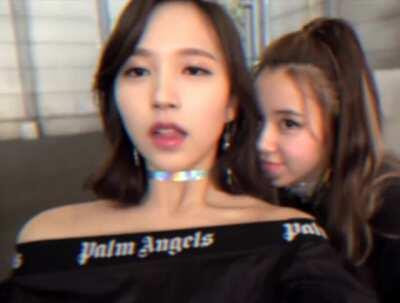 Chaeyoung nose scrunch (ft. Mina)