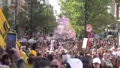 Anti-lockdown protest in London