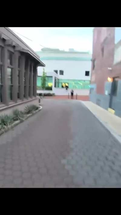 Guy in red took out a girl, hawked down, then still fell over