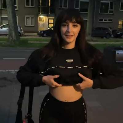 Some late evening titties!