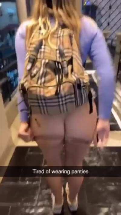 Would you like some Stripping on the Strip? [gif]