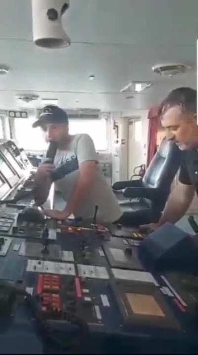Georgian bulker refused to give fuel to a Russian ship, saying 