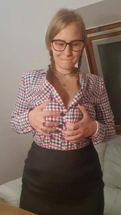 In fact, I'm about to finish my internship at this office.