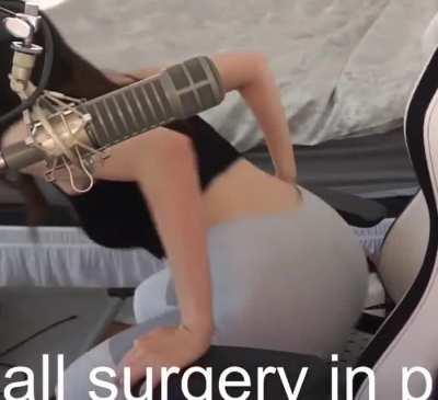 Poki getting up 🍑