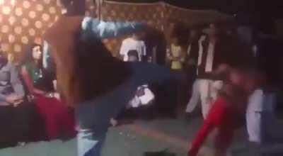 Pakistani man kicks teenager for dancing 