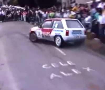 Red guy be like “ain’t nobody got time for that”