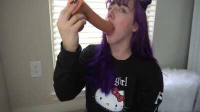 Here's my throat when it bulges [oc]