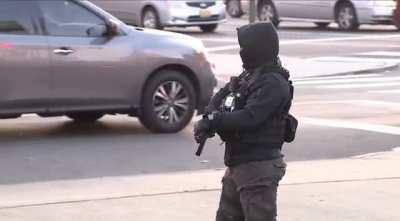 Philadelphia gas stations hire armed citizens for security