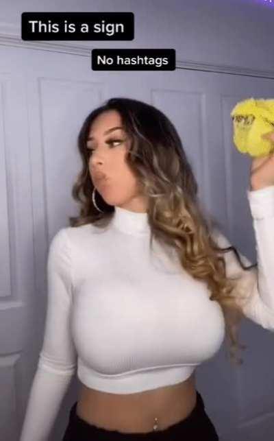 Busty latina in a tight white top 🤤