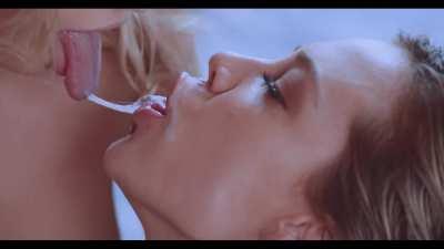 Cum Kiss and Fletching Compilation