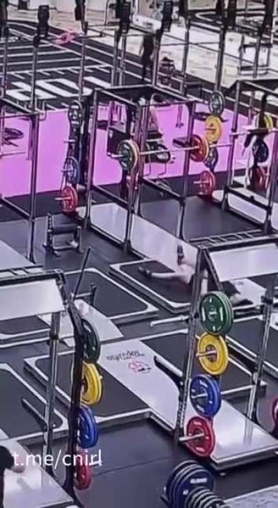 上海，累了，眯一会