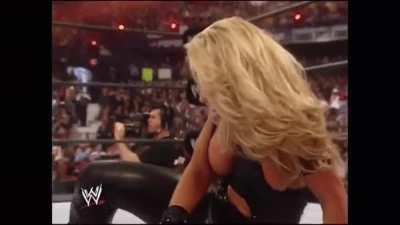 Trish Stratus