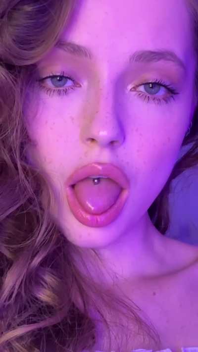 Grown men love 18 year old sluts?