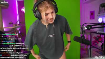 Fibi: ich ziehe mich jetzt aus