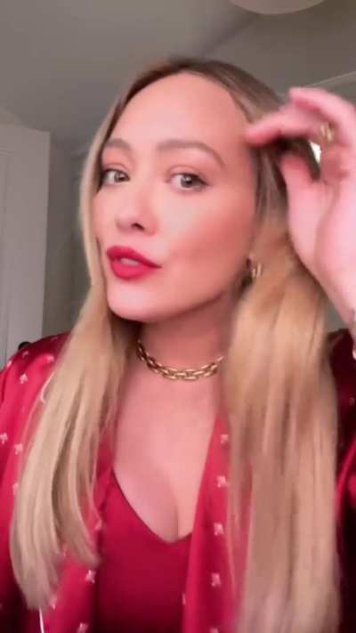 Hilary's new version of a makeup tutorial from her IG story | December 2024 