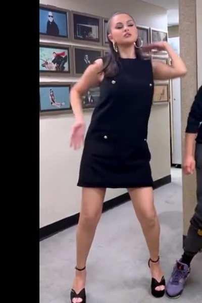 Every little thing she does is magic..