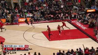 [Highlight] Fred VanVleet knocks down back-to-back threes to force a Blazers timeout