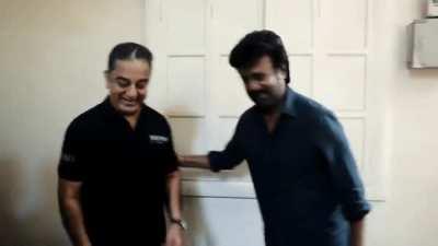 Fans and Dhruva Natchithiram be like :