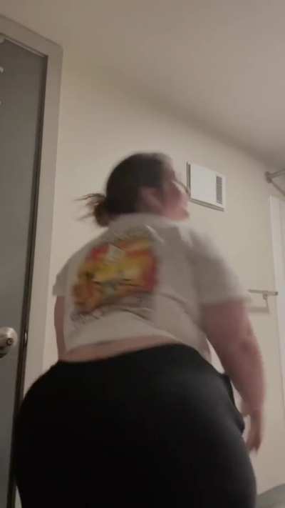 Cant top this pawg i swear 😩