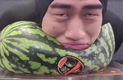 MFW: Silently crushing one of my Captors skull with my 3rd personality’s overwhelming strength. The rest will soon follow…(They didn’t know I wanted to be kidnapped)