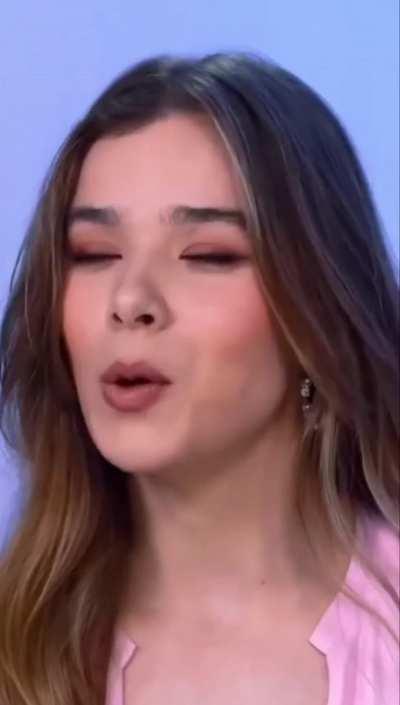 Hailee Steinfeld
