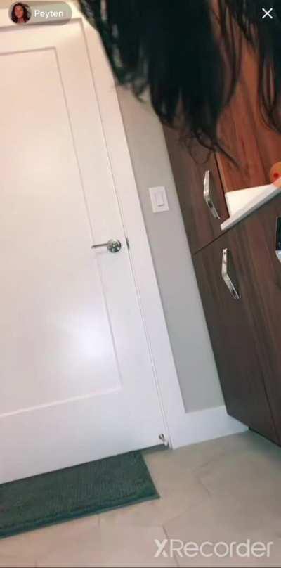 Nipslip TikTok Upskirt