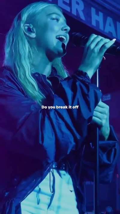 Astrid S (Hurts So Good)