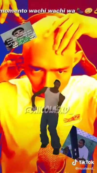 Momento wachi wachi wa