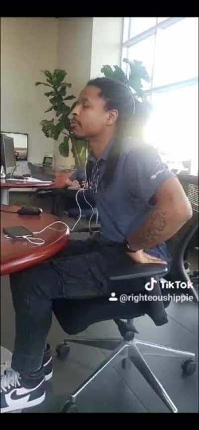 Get up out my trap house.