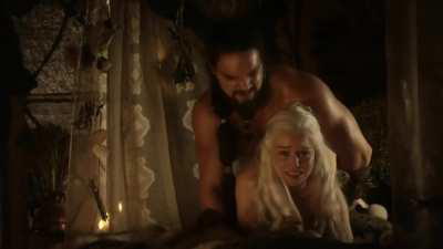 Best Game of Thrones Sex Scene With Daenerys Targaryen