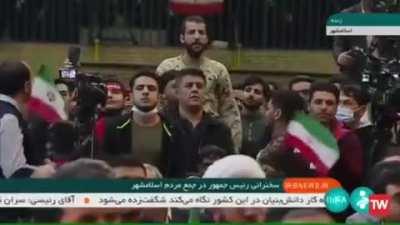 A citizen interrupts the speech of the President of the Islamic Republic. “Abandon your old backslidden ideas. Abandon corruption, unearned incomes, and errors.”