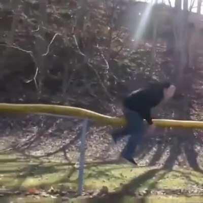 And the darwin award goes to....