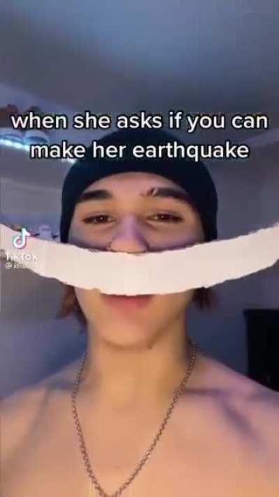 My friend sent me this and i was weak for 20 min LMAOO