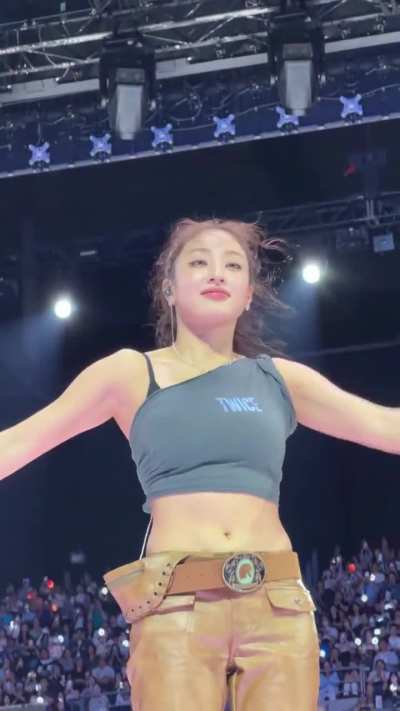 Jihyo 🔥