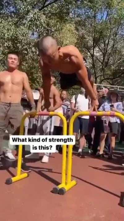 With only ✌🏽Fingers OMG !!!