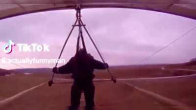 loud hanglider earrape funny