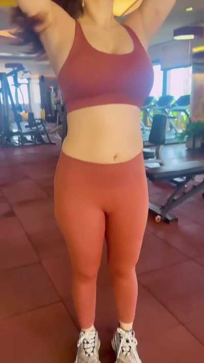 The expressions say something else 🔥🫦