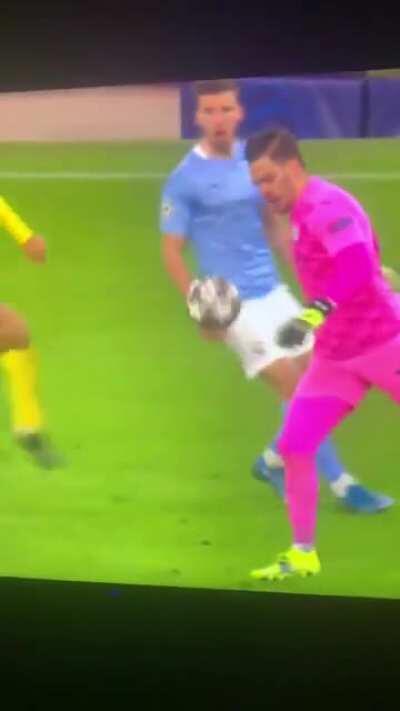 Ederson challenge vs Dortmund