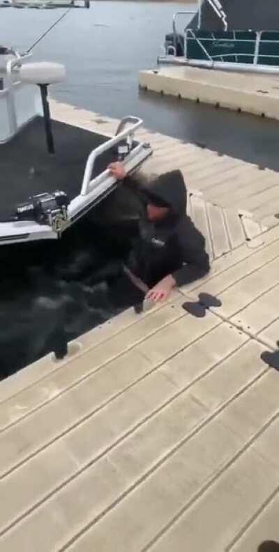 WCGW trying to turn this ramp into a slide