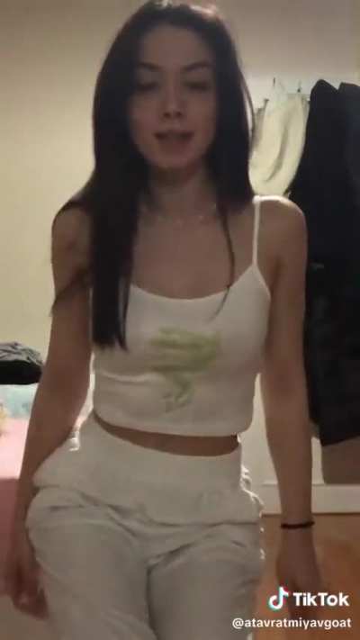 Atavratmiyav (seksi fotoğraf arşivi 20 upvote de geliyor)