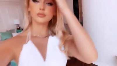 She is killing me. Her tummy is my fave.