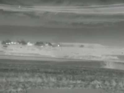 ru pov. Last night Peski district, Donetsk People’s Republic. The strike of the MLRS Armed Forces of the DPR / Russia on the positions of the Armed Forces of Ukraine.