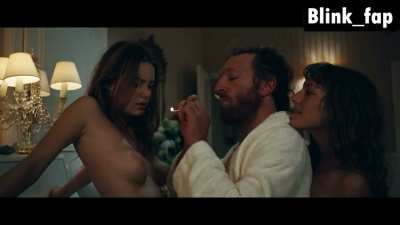 42 year old kissing and titsucking 19 year old Camille Rowe in 'Our Day Will Come'. 23 years age difference (Part 3)