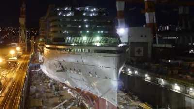 Constructing a cruise ship