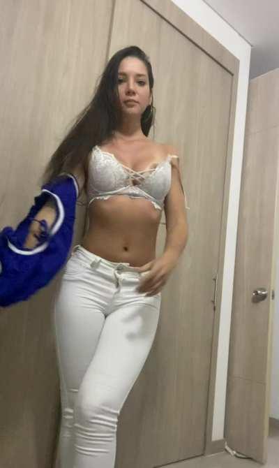 My bf doesn’t know I’m posting here, can we keep it a secret?